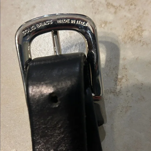 Black Leather Men's Belt - Picture 3 of 5